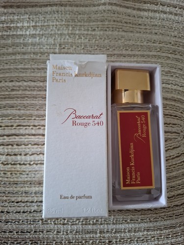 Bacarat rouge 540 eau - rouge,